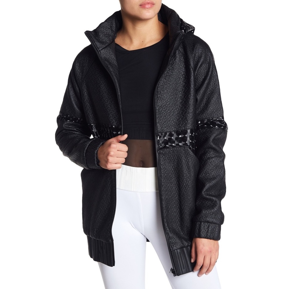 Lime & Vine
Karsyn Vegan Leather Jacket